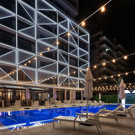 Nyota Hotel & Conference Center Mamaia Luaran gambar