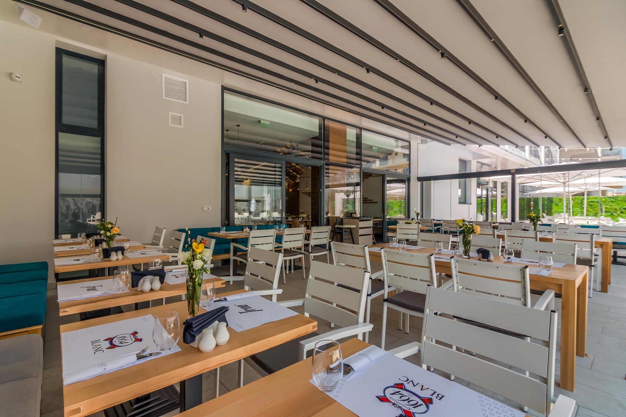 Nyota Hotel & Conference Center Mamaia Luaran gambar