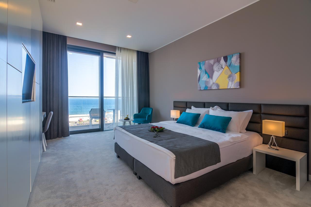 Nyota Hotel & Conference Center Mamaia Luaran gambar