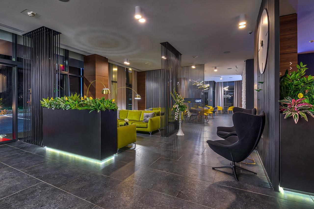 Nyota Hotel & Conference Center Mamaia Luaran gambar