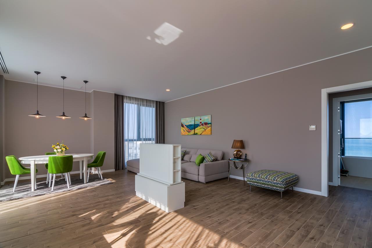Nyota Hotel & Conference Center Mamaia Luaran gambar