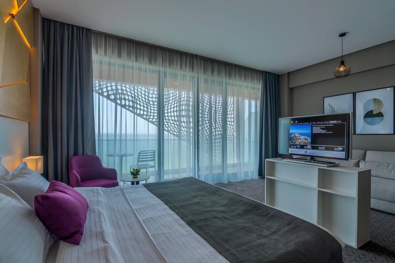 Nyota Hotel & Conference Center Mamaia Luaran gambar
