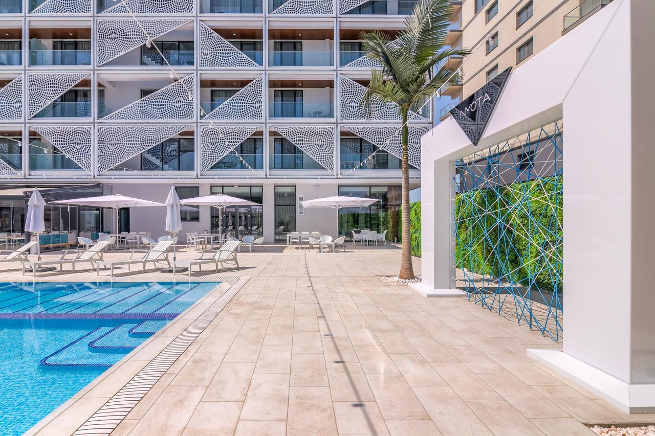 Nyota Hotel & Conference Center Mamaia Luaran gambar