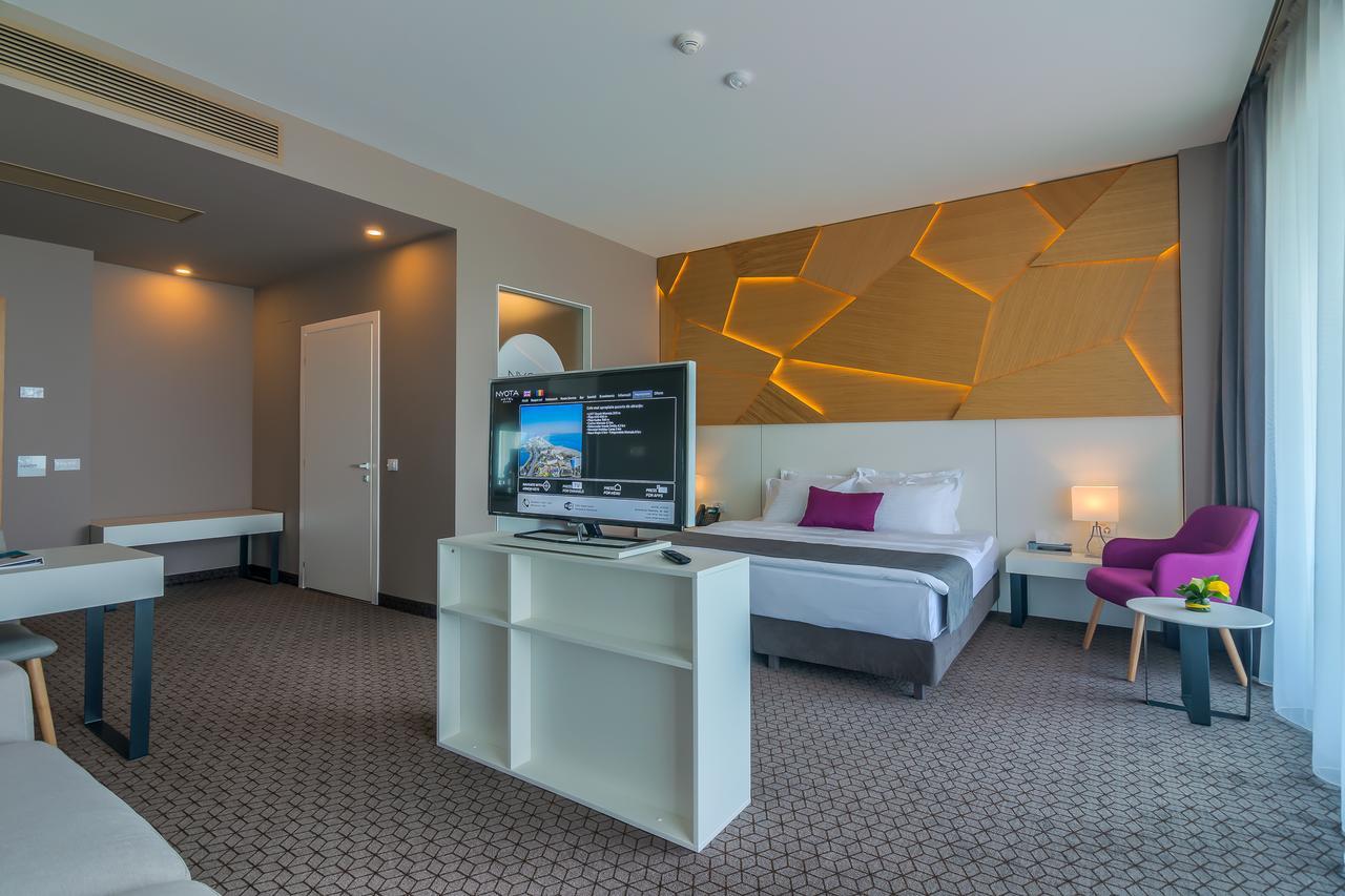 Nyota Hotel & Conference Center Mamaia Luaran gambar