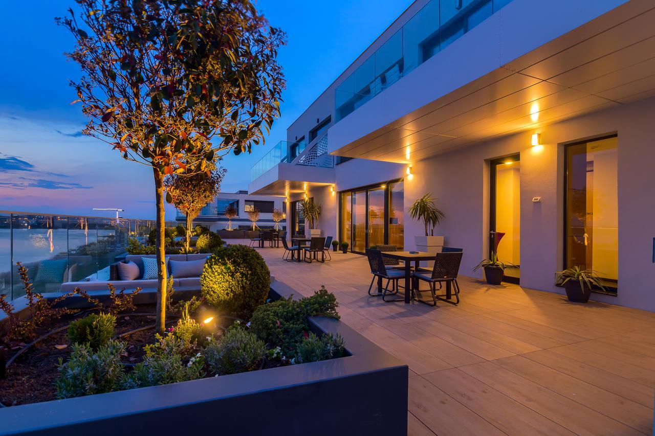 Nyota Hotel & Conference Center Mamaia Luaran gambar
