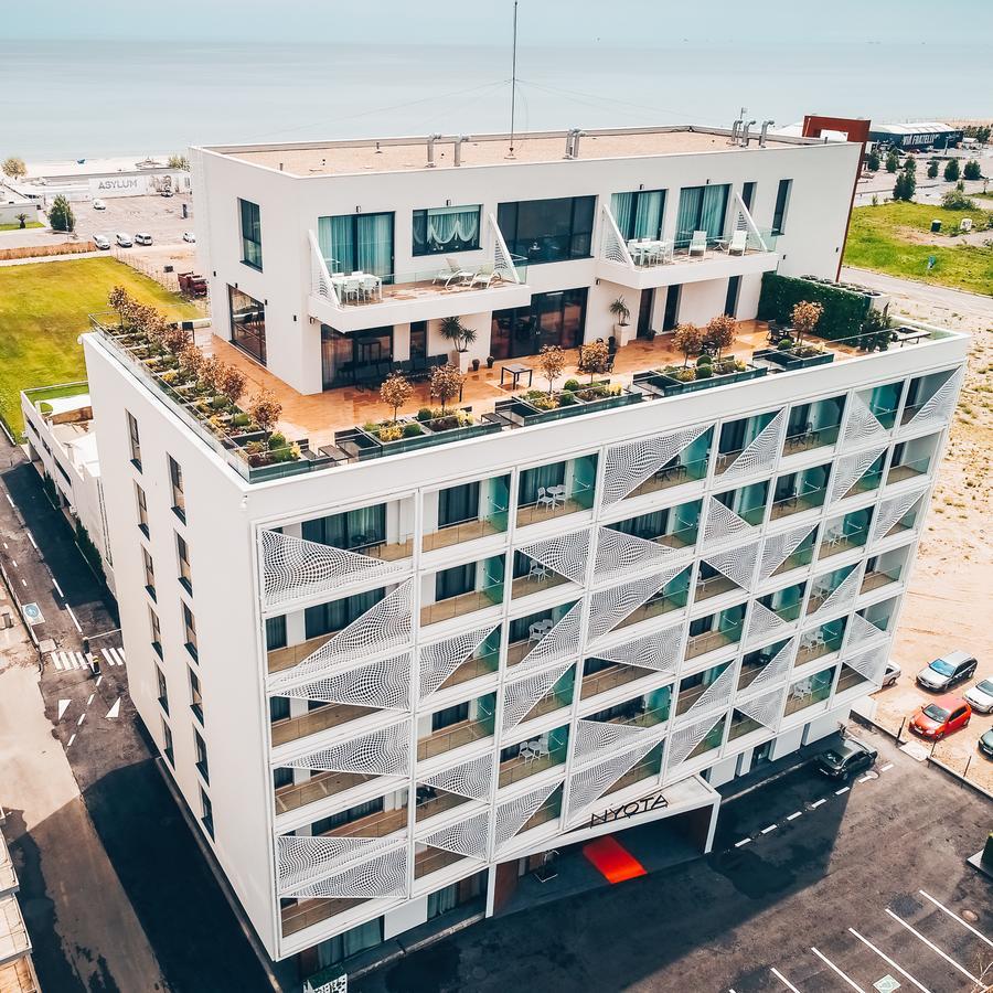 Nyota Hotel & Conference Center Mamaia Luaran gambar